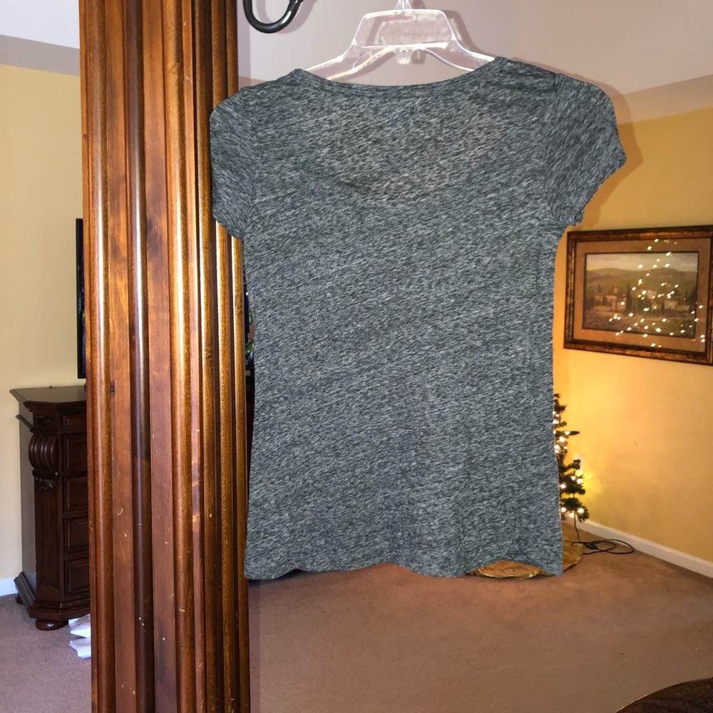 American Eagle T-Shirt - Picture 4 of 4